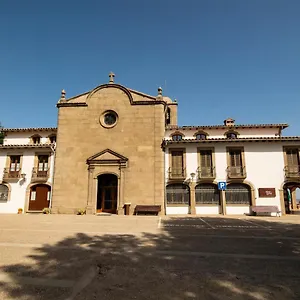 Santuari De La Salut De Hotel Sant Felíu de Pallarols